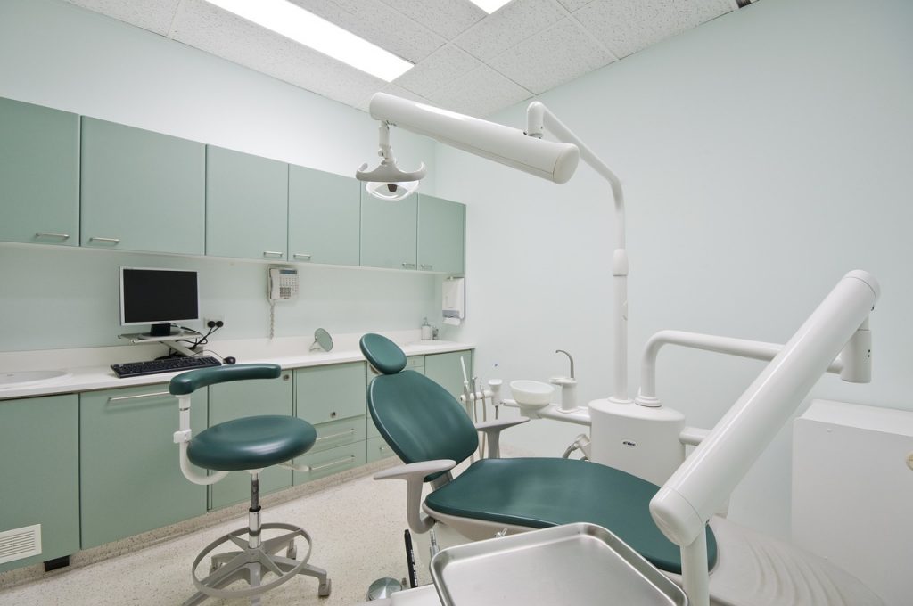 How long should you wait to get a cavity filled?